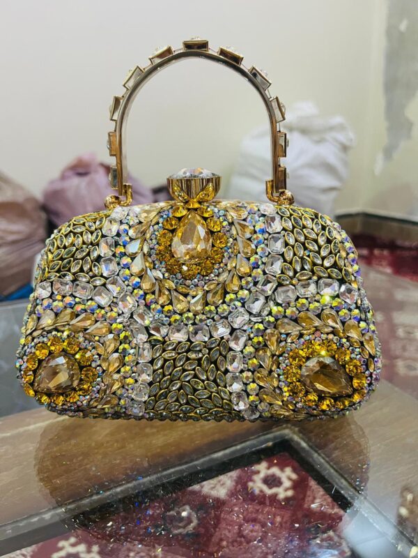 💎 Luxury Crystal Clutch: Gold Romance Edition